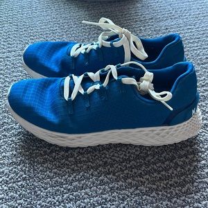 No Bull running shoes size 10.5 W 9 M. BRAND NEW NO BOX